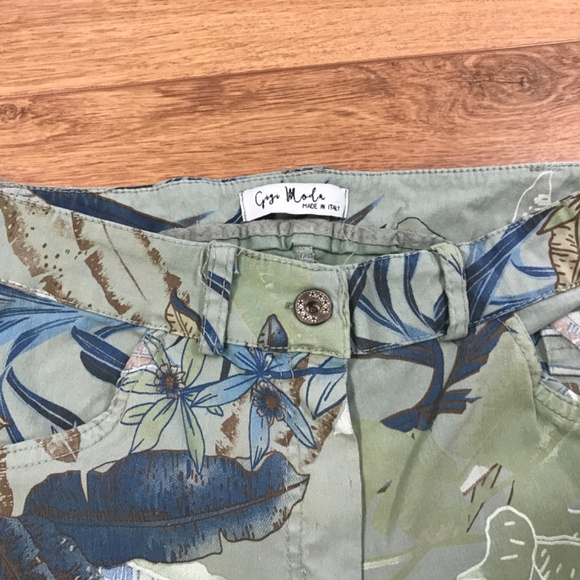 Gigi Moda Pants Size medium - Picture 5 of 7